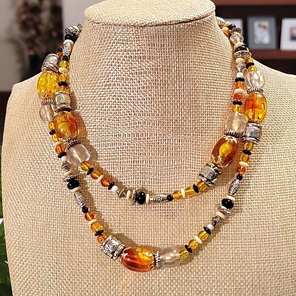 Lucite Mixed Media Ornate Beaded Fashion Statement Necklace